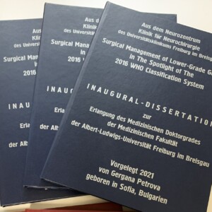 Подвързване с телчета 33